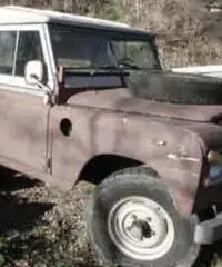 Land Rover 88 completa per ricambi - Narni Land Rover 88 completa per ricambi - Narni