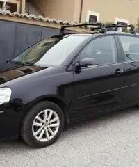 Box Auto Arjes 320 + Barre portapacchi Superauto - Umbria