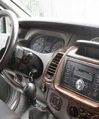 Van 8 posti Opel Vivaro - Monza Van 8 posti Opel Vivaro - Monza