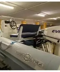 Gommonautica G43 40 cv con carrello Gommonautica G43 40 cv con carrello