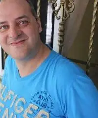 cerco lavoro giardinaggio come taglio erba e ecc........ cerco lavoro giardinaggio come taglio erba e ecc........