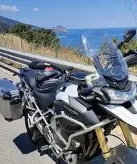 Triumph tiger 1200 rally explorer