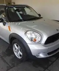 MINI COUNTRYMAN 1.6 D ONE - Napoli MINI COUNTRYMAN 1.6 D ONE - Napoli
