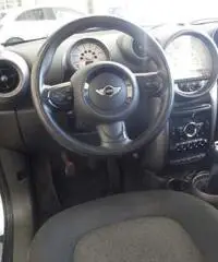 MINI COUNTRYMAN 1.6 D ONE - Napoli MINI COUNTRYMAN 1.6 D ONE - Napoli