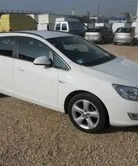 OPEL ASTRA 1.4 T 140 CV SPORTS TOURER GPL TECH - Vicenza