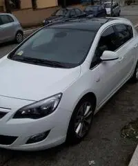 OPEL ASTRA J 2.0 cdti 160CV COSMO S - Introvabile - Abruzzo