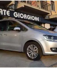 VOLKSWAGEN Sharan 2.0 TDI Highline 7 POSTI - TETTO - NAVI - Brescia VOLKSWAGEN Sharan 2.0 TDI Highline 7 POSTI - TETTO - NAVI - Brescia