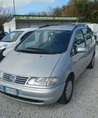 Sharon 1900 diesel 7 posti - Rimini Sharon 1900 diesel 7 posti - Rimini