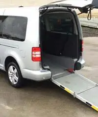 Volswagen Caddy/ touran Maxi TRASPORTO DISABILI - Catania Volswagen Caddy/ touran Maxi TRASPORTO DISABILI - Catania