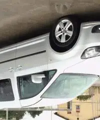 Volswagen Caddy/ touran Maxi TRASPORTO DISABILI - Catania