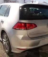 Vw Golf R-LINE 1.6 E6 - NUOVA KM0 - Cuneo Vw Golf R-LINE 1.6 E6 - NUOVA KM0 - Cuneo
