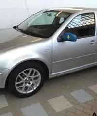 VOLKSWAGEN Golf 1.6 16V cat 5 porte Highline km 138000 - Piemonte