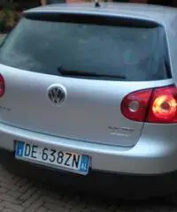 Golf 5 2.0 tdi con 95000 km - Piemonte Golf 5 2.0 tdi con 95000 km - Piemonte