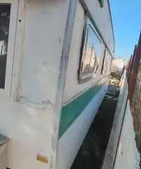 ROULOTTE NON OMOLOGATA