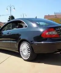 Mercedes-Benz CLK 220 CDI Avantgarde DPF