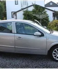 OPEL Astra 1.4 16V Twinport 2006 OPEL Astra 1.4 16V Twinport 2006
