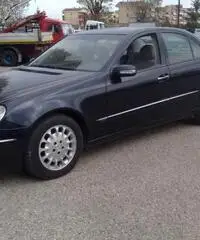 Mercedes Benz E280 CDI a 7000 euro