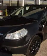 Fiat Sedici 1.9 mjt 4x4 con garanzia - Cuneo Fiat Sedici 1.9 mjt 4x4 con garanzia - Cuneo