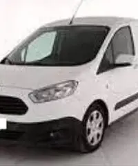 Ford Transit COURIER 1.5 TDCI 75CV TREND Euro 6 Ford Transit COURIER 1.5 TDCI 75CV TREND Euro 6