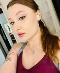 Kristina, 23 anni Kristina, 23 anni