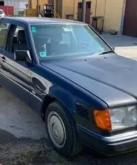 MERCEDES Serie 200-320(*124) - 1992
