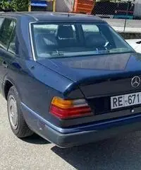 MERCEDES Serie 200-320(*124) - 1992