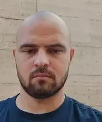 Autista in possesso di Patente C CE CQC/B Autista in possesso di Patente C CE CQC/B