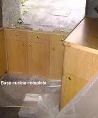 Arredamento in legno completo per BAIA BIMINI 43 Arredamento in legno completo per BAIA BIMINI 43