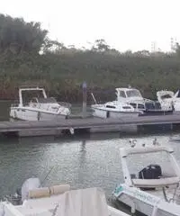 POSTO BARCA MT8 ALL'ORMEGGIO POSTO BARCA MT8 ALL'ORMEGGIO