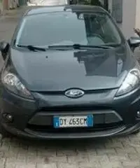 FORD Fiesta 6ª serie - 2010 FORD Fiesta 6ª serie - 2010