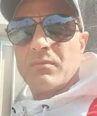 Cerco un lavoro come autista regione di Napoli Cerco un lavoro come autista regione di Napoli