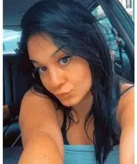 Baby sitter, scaffalista, pulizie Baby sitter, scaffalista, pulizie