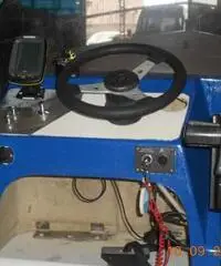 Barca a motore open sessa da pesca