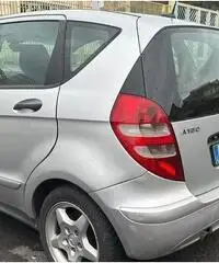 MERCEDES Classe A (W/C169) - 2007 MERCEDES Classe A (W/C169) - 2007