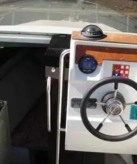 Barca cabinata 6 mt