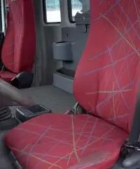 IVECO TRAKKER 440 E 44