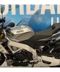 Aprilia Tuono V4 1100 - Rate ad Interessi ZERO