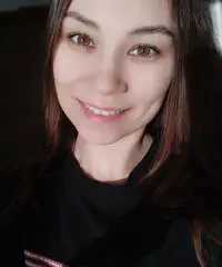 Meri, 27 anni Meri, 27 anni