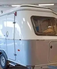 Eriba Touring 310 - Caravan con tetto sollevabile