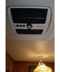 Roulotte caravan hobby CLIMA VERANDA TENDALINO