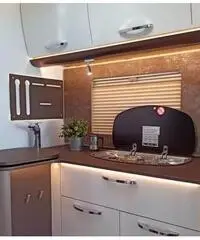Burstner Lyseo TD 680: Semintegrale bagno retro Burstner Lyseo TD 680: Semintegrale bagno retro