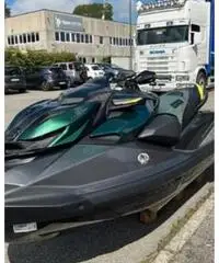 Moto d'acqua sea doo RXP 300 Apex 2023