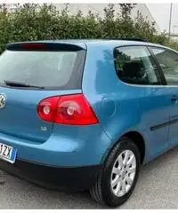 Golf 1.6 Benzina Manuale 5 marce Golf 1.6 Benzina Manuale 5 marce