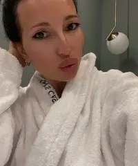 Natalia, 34 anni Natalia, 34 anni