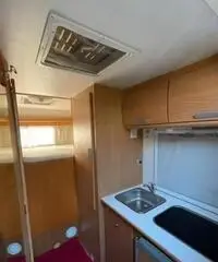 BluCamp Sky 22 USATO - CAMPER SEMINTEGRALE BluCamp Sky 22 USATO - CAMPER SEMINTEGRALE