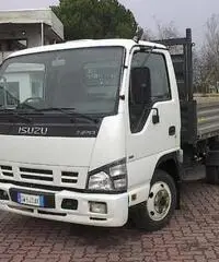 Isuzu NPR85 Patente B ribaltabile 2009 Euro 4 150 Cv Isuzu NPR85 Patente B ribaltabile 2009 Euro 4 150 Cv