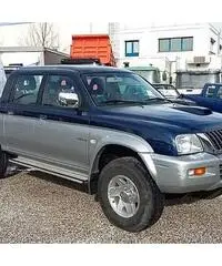 Mitsubishi l200 Mitsubishi l200