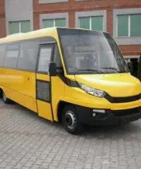 Scuolabus nuovo Indbus da 44 a 54 posti euro 6 Scuolabus nuovo Indbus da 44 a 54 posti euro 6