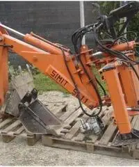 Retro escavatore per trattore Retro escavatore per trattore