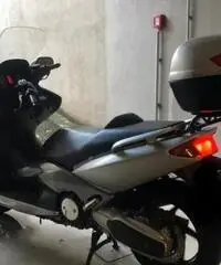 Yamaha T Max - 2007